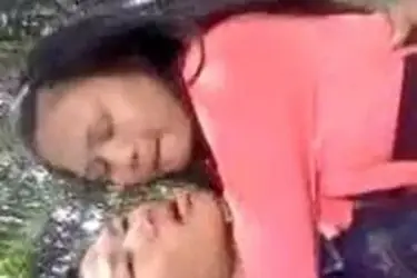 Gadis Cantik Pasrah Goyang Kasur Bareng Pacar 2026