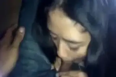 Gadis Cantik Pasrah Servis Kasur Peraduan Imut