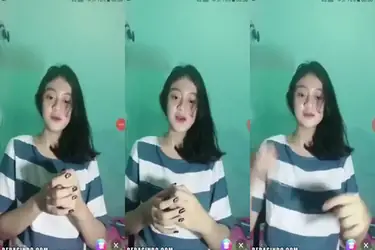Ukhti Hijab Kacamata Cantik Pasrah Kasur 2026